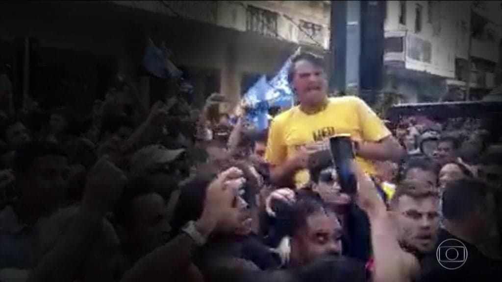 Jair Bolsonaro se torna vítima de duro golpe, emissoras se envolvem em polêmica e ataque contra presidente ganha financiadores