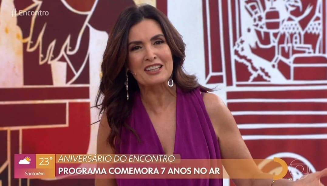 A apresentadora Fátima Bernardes da Globo está feliz com seu Encontro na globo A apresentadora Fátima Bernardes da Globo está feliz com seu Encontro na globo