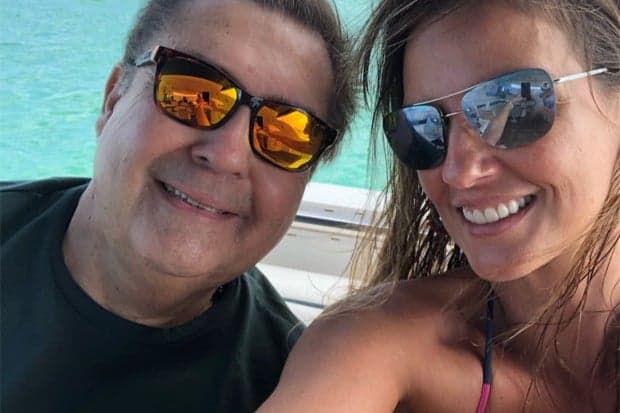 Faustão e sua esposa Luciana Cardoso (Foto: Reprodução/Instagram)
