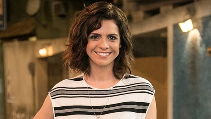 Renata Gaspar pode integrar novo humorístico da Globo e desfalcar elenco de novela das seis (Foto: Divulgação) Globo Renata Gaspar pode integrar novo humorístico da Globo e desfalcar elenco de novela das seis (Foto: Divulgação) Globo