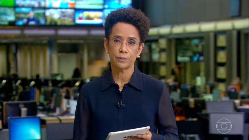 Corpo do atacante do Vasco morto em acidente tem imagens divulgadas e Globo põe no ar ao vivo