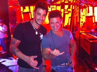 Gusttavo Lima e Eduardo Costa são grandes amigos; sertanejo tem grande cachê (Foto: Reprodução) Gusttavo Lima e Eduardo Costa são grandes amigos; sertanejo tem grande cachê (Foto: Reprodução)