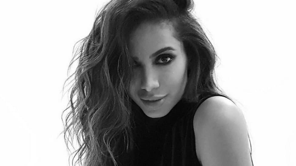 Anitta entrega o segredo de todo o seu sucesso e expõe plano que a fez milionária