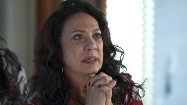 Rania em cena da novela das 18h da Globo, Órfãos da Terra (Foto: Reprodução) Rania em cena da novela das 18h da Globo, Órfãos da Terra (Foto: Reprodução)