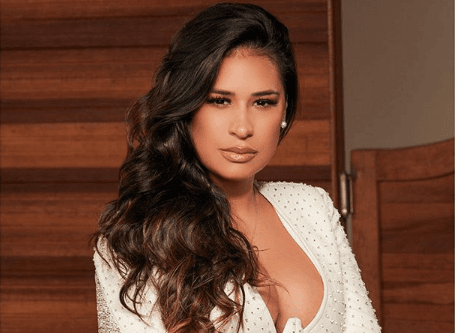 Simone, sem sutiã, surge mais magra e revela resultado surpreendente de dieta pesada