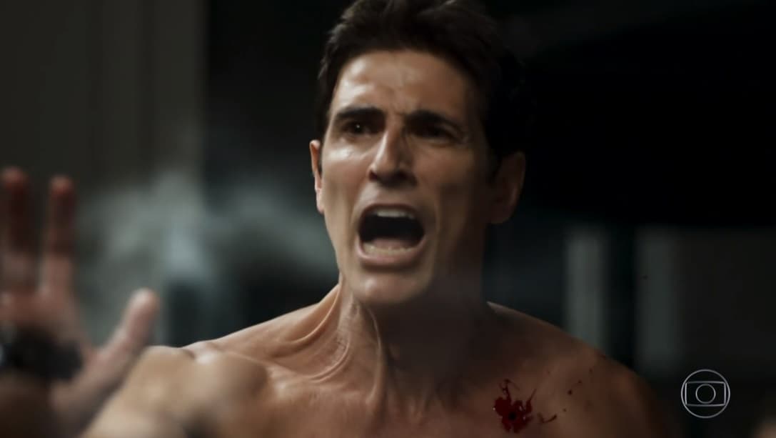 Reynaldo Gianecchini leva tiro na novela A Dona do Pedaço da Globo (Foto: Reprodução/Globo)