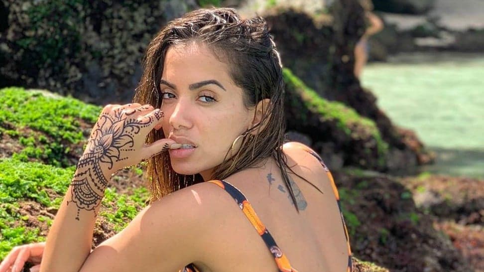 Anitta falou abertamente sobre sua bissexualidade