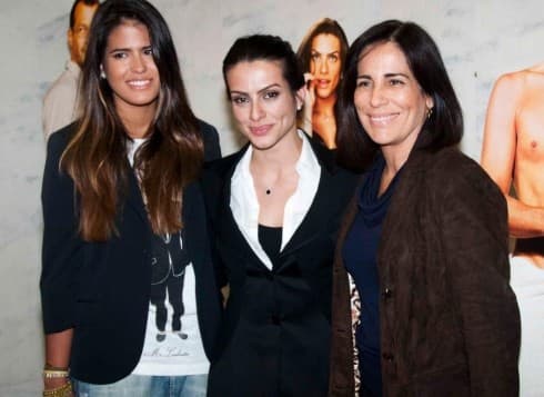 Gloria Pires com as filhas, Cleo e Antonia (Foto: Divulgação)