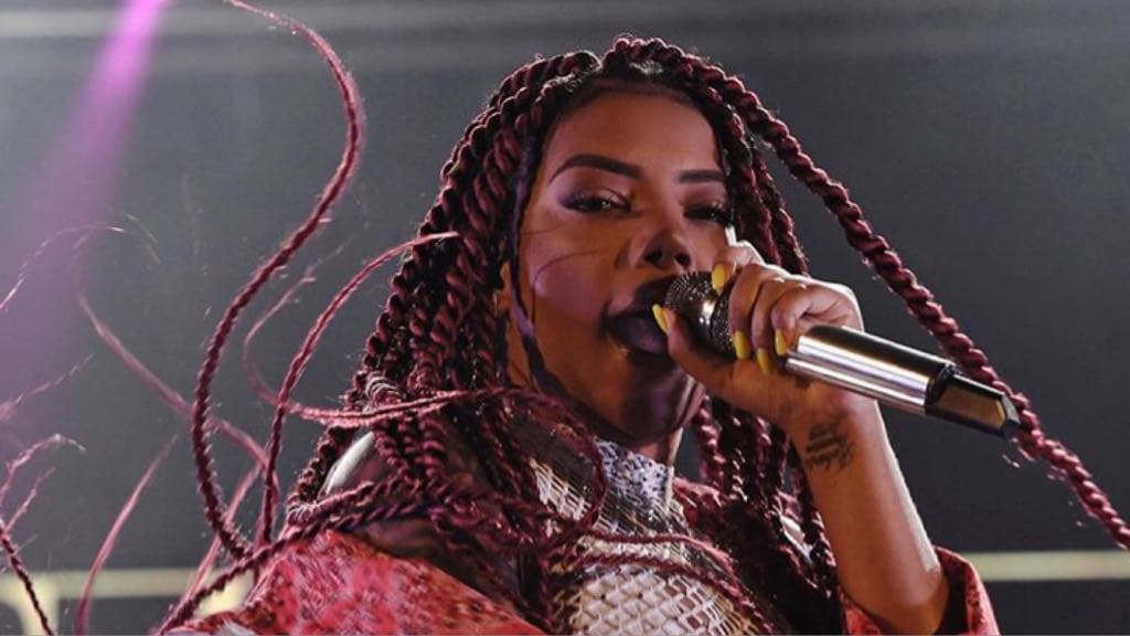 Cantora Ludmilla e seua namorada Bruna Gonçalves são atacadas durante show em Portugal (Imagem: Instagram) Cantora Ludmilla e seua namorada Bruna Gonçalves são atacadas durante show em Portugal (Imagem: Instagram)