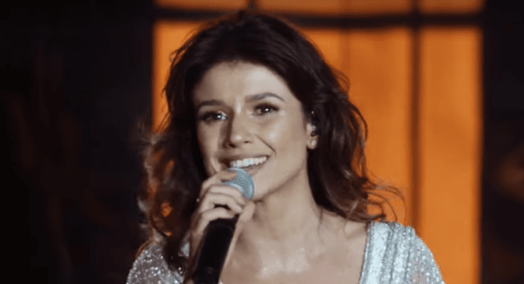Paula Fernandes sai por cima após fim de carreira ser declarado e surpreende com vitória