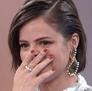 Agatha Moreira esquece de Rodrigo Simas, passa vergonha ao vivo no Faustão e tenta se explicar