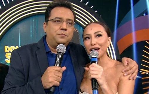 Finalmente! Sabrina Sato grava Domingo Show e imagens do novo programa são divulgadas na internet