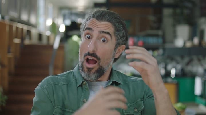 Marcos Mion se descuida e acaba revelando segredo da nova edição de "A Fazenda"
