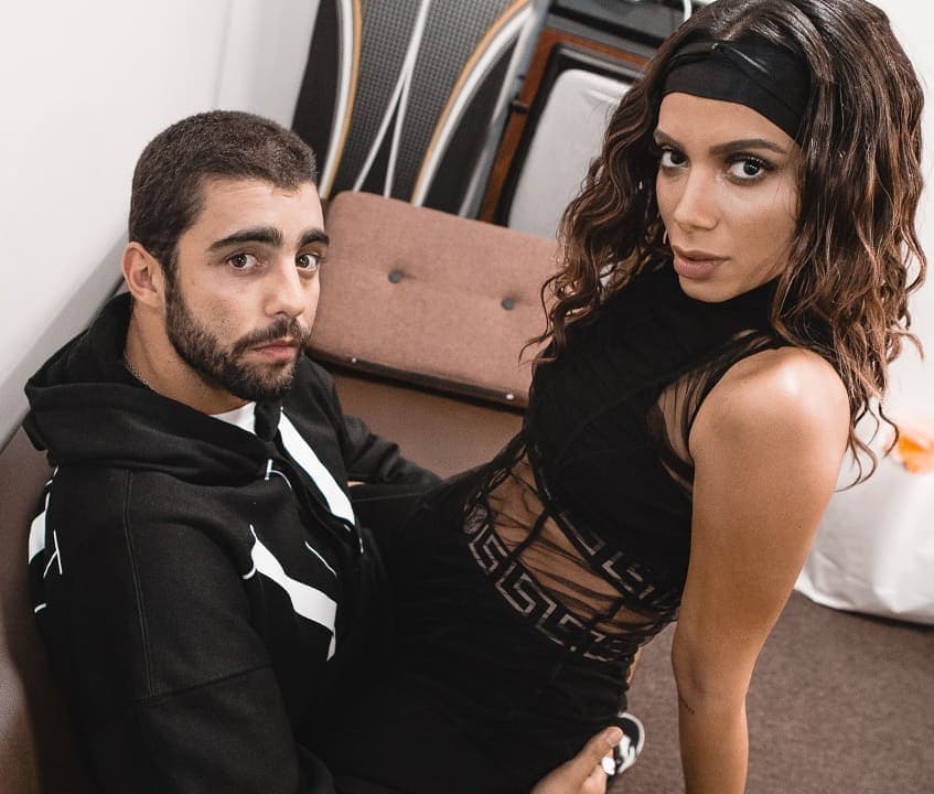 Anitta, Pedro Scooby, Thiago Magalhães Anitta, Pedro Scooby, Thiago Magalhães
