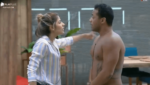 A Fazenda: Phellipe beija à força Hariany, causa barraco generalizado e fãs exigem expulsão