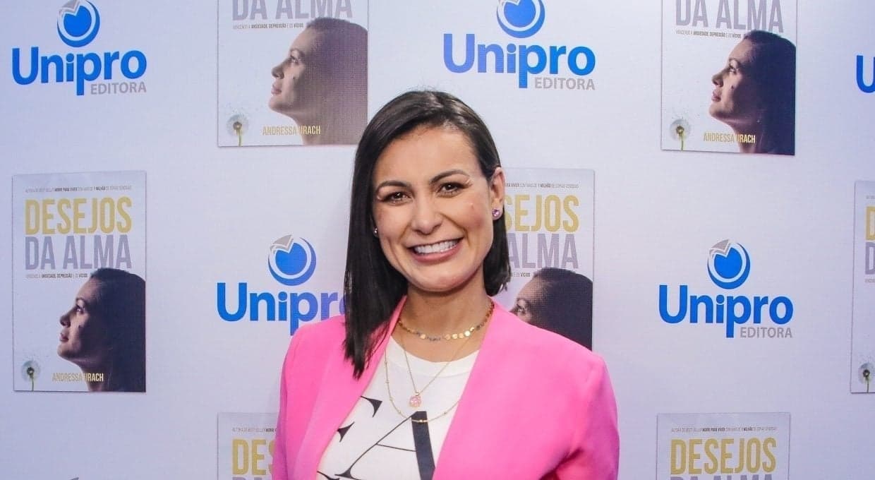 A famosa ex-participante do reality show da Record, A Fazenda Andressa Urach A famosa ex-participante do reality show da Record, A Fazenda Andressa Urach
