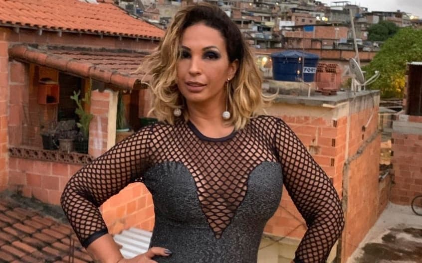 Valesca Popozuda tem foto comprometedora divulgada e parte íntima acima da média rouba cena