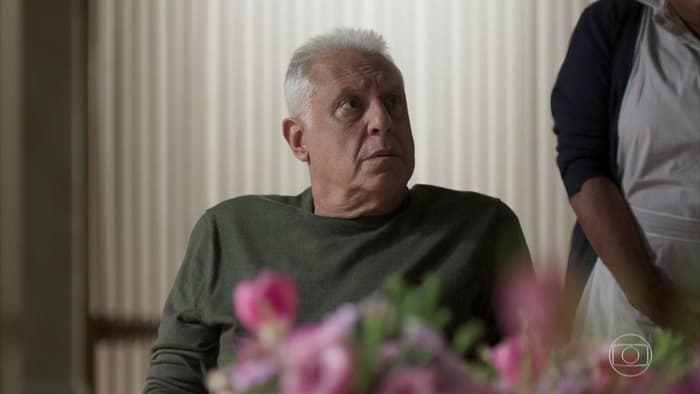 Alberto (Antonio Fagundes) em Bom Sucesso (Foto: Reprodução/Globo) Alberto (Antonio Fagundes) em Bom Sucesso (Foto: Reprodução/Globo)