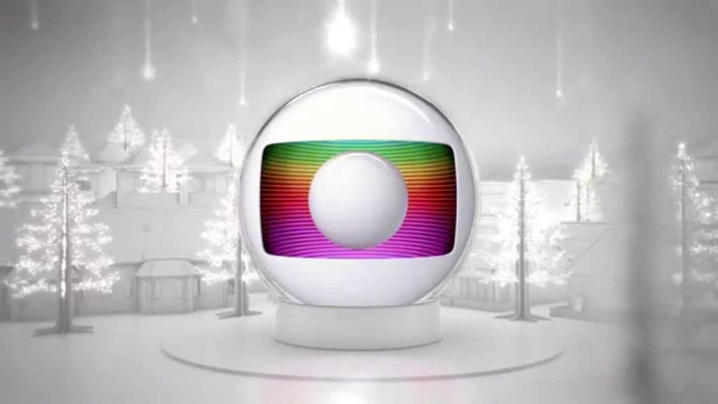 Pai de famoso ator da Globo volta ao trabalho e vira Papai Noel de shopping sem filho saber