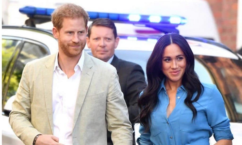 Após polêmicas, príncipe Harry e Meghan Markle desprezam Rainha Elizabeth e passarão Natal longe da realeza