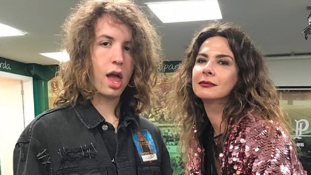 Filho de Luciana Gimenez choca ao ostentar decoração luxuosa de natal do seu apartamento nos EUA