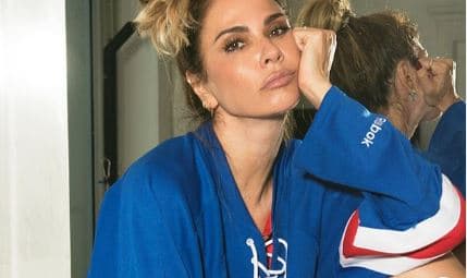 A famosa apresentadora do SuperPop da RedeTV!, Luciana Gimenez surpreendeu ao aparecer de lingerie transparente redes sociais (Foto: Reprodução/Instagram) A famosa apresentadora do SuperPop da RedeTV!, Luciana Gimenez surpreendeu ao aparecer de lingerie transparente redes sociais (Foto: Reprodução/Instagram)