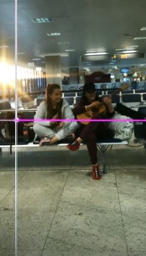 A famosa dupla sertaneja Maiara e Maraísa fez um show daqueles no aeroporto (Foto: Reprodução/Instagram) A famosa dupla sertaneja Maiara e Maraísa fez um show daqueles no aeroporto (Foto: Reprodução/Instagram)