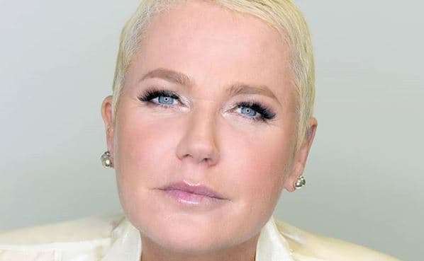 Após anos fora da Globo, Xuxa diz sentir vergonha de músicas que cantou (Foto: Reprodução)