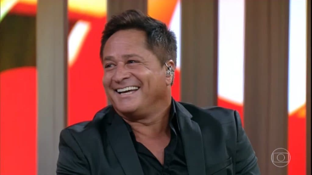 Filhos do cantor Leonardo surgem juntos e cantor é deixado de lado por conta de problema