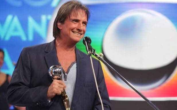 Roberto Carlos tem contrato sigiloso milionário com a Globo e proibições severas são reveladas
