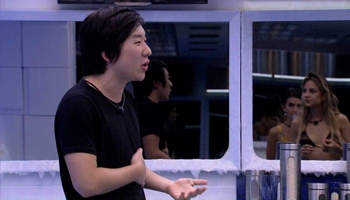 BBB20: Pyong decreta que paredão com eliminação recorde de Pétrix era falso e que ele voltará líder