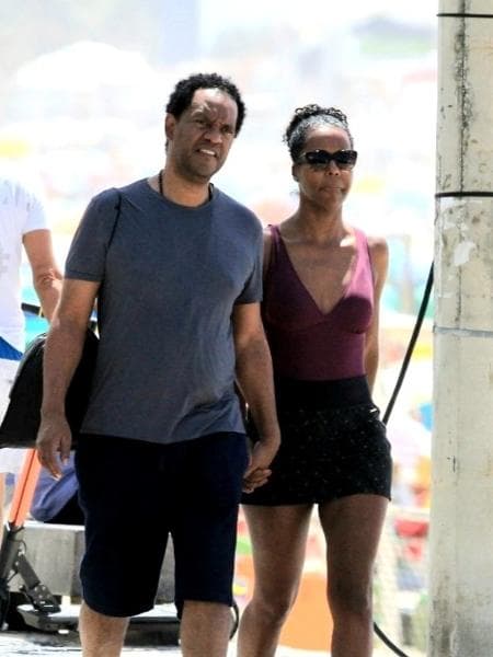 Maju Coutinho com o marido no Leblon (Reprodução - AGnews) Maju Coutinho com o marido no Leblon (Reprodução - AGnews)