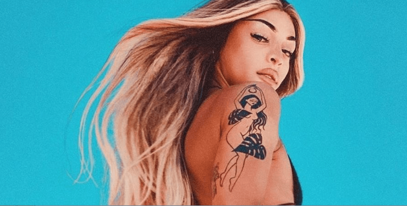 Pabllo Vittar surgiu com biquíni minúsculo e chamou atenção nas redes sociais (Foto: Reprodução)