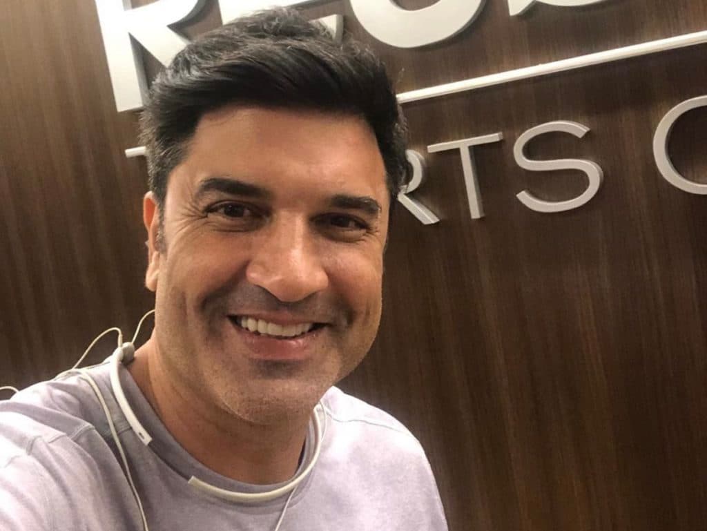 Público fica chocado com com corpão de Edu Guedes aos 45 anos: "Que homem"