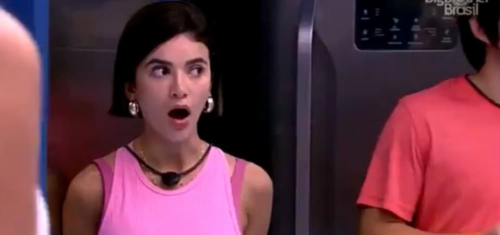Em vídeo bombástico, Manu Gavassi expõe que já ficou com mulher e faz revelação chocante sobre sexo anal