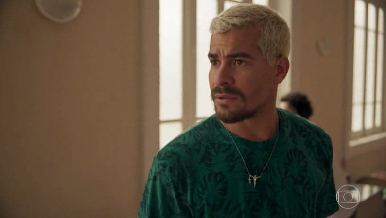 Amor de Mãe: Ryan coloca Lurdes na mira de fanático e farsa é descoberta