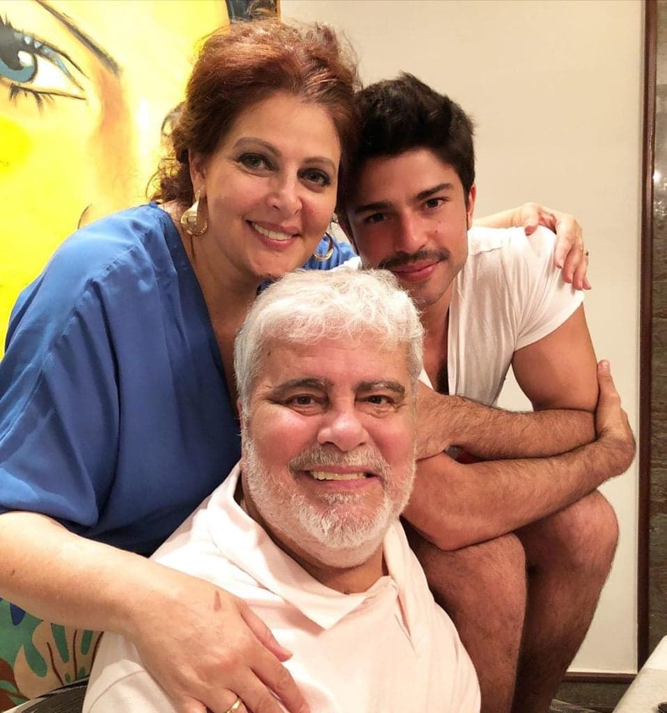 Sonia Lima com Wagner Montez e seu filho Diego Montez (Imagem: Instagram) Sonia Lima com Wagner Montez e seu filho Diego Montez (Imagem: Instagram)