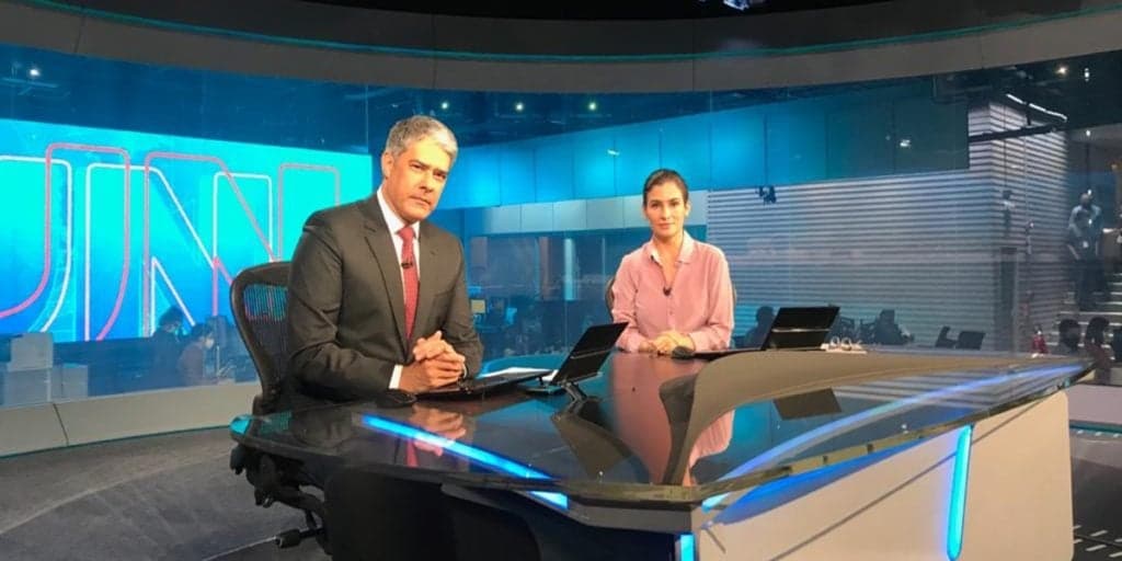 William Bonner, exposto em vídeo no JN, faz anúncio bombástico na Globo e lança ameaça após escândalo: “Me aguarde!”