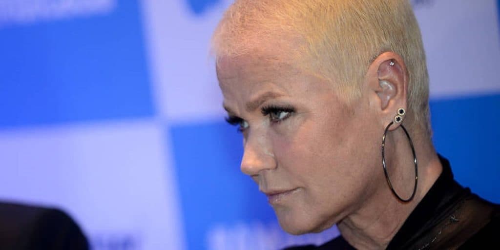 Xuxa, com programa anunciado na Globo para 2021, aparece em nova chamada da emissora após anos de guerra
