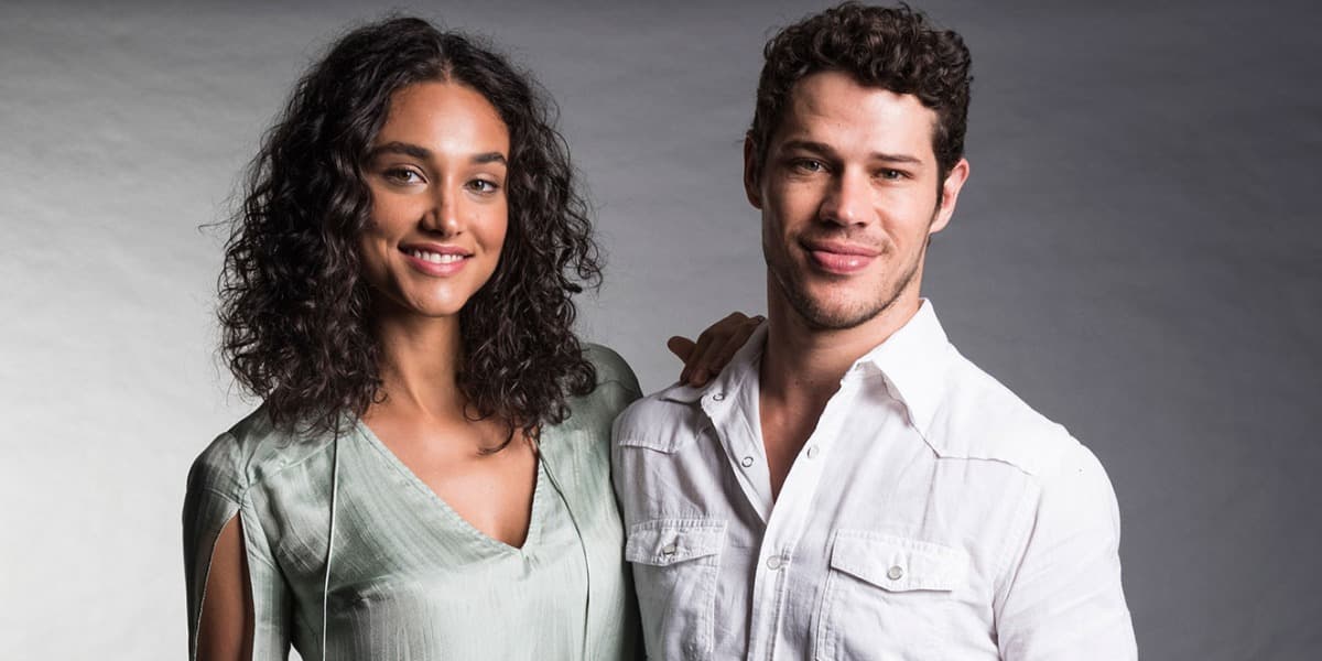 Débora Nascimento e José Loreto 