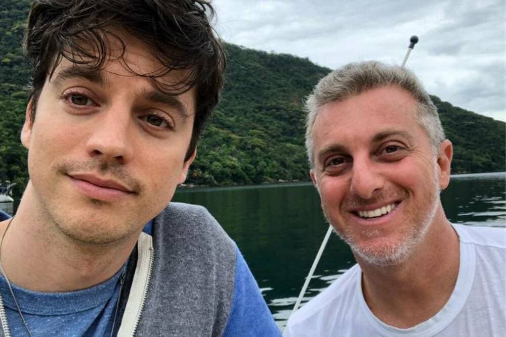 Sequestrado por garoto de programa, irmão gay de Luciano Huck relata drama assustador: "Me sentia sujo''