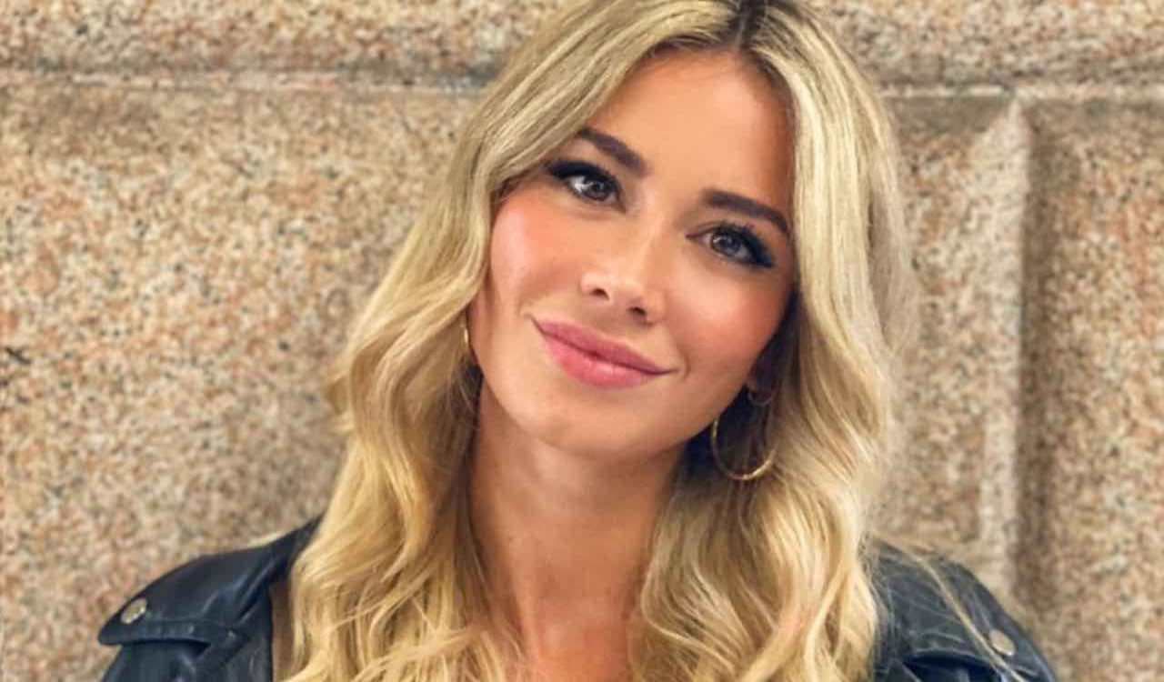 Apresentadora tem nudes vazados na web (Foto: Reprodução) Apresentadora tem nudes vazados na web (Foto: Reprodução)