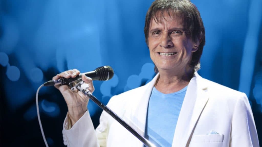 Atriz expõe Roberto Carlos após namoro e diz o que o cantor fez na adolescência em declaração bomba: "Estourou"
