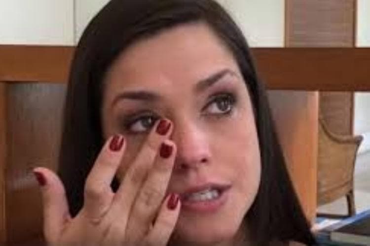 Thais Fersoza comemora novo sucesso de Michel Teló