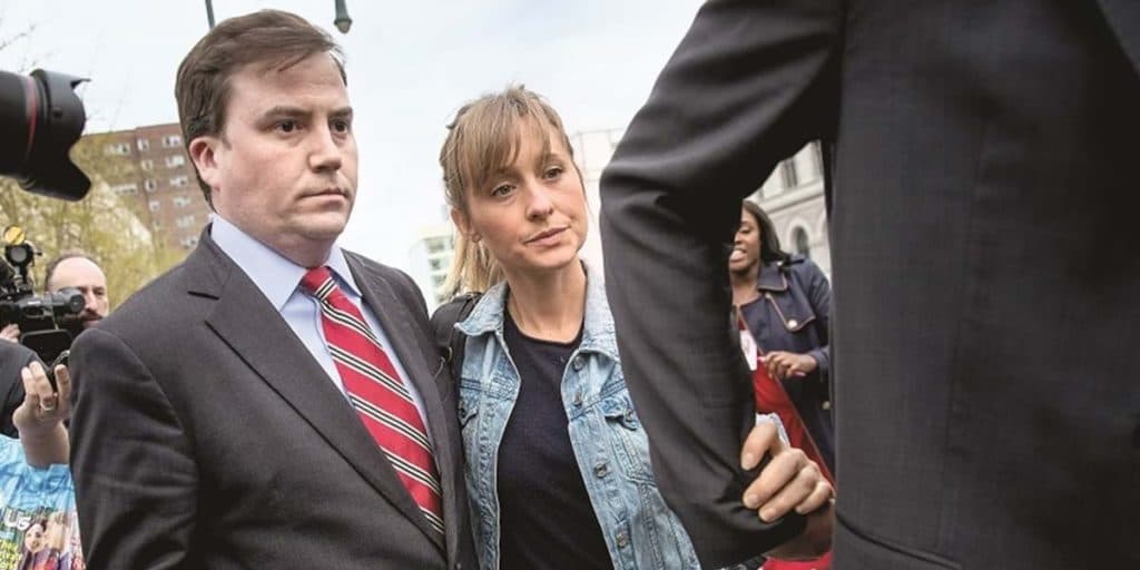 Seita sexual envolvendo famosos é exposta e detalhes deixam público em choque
