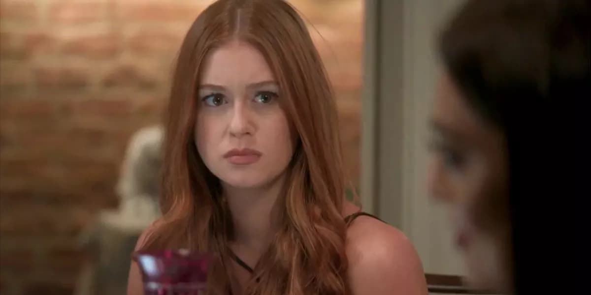 Eliza (Marina Ruy Barbosa) cai em armadilha e é sequestrada em Totalmente Demais (Foto: Reprodução/Globo) Eliza (Marina Ruy Barbosa) cai em armadilha e é sequestrada em Totalmente Demais (Foto: Reprodução/Globo)