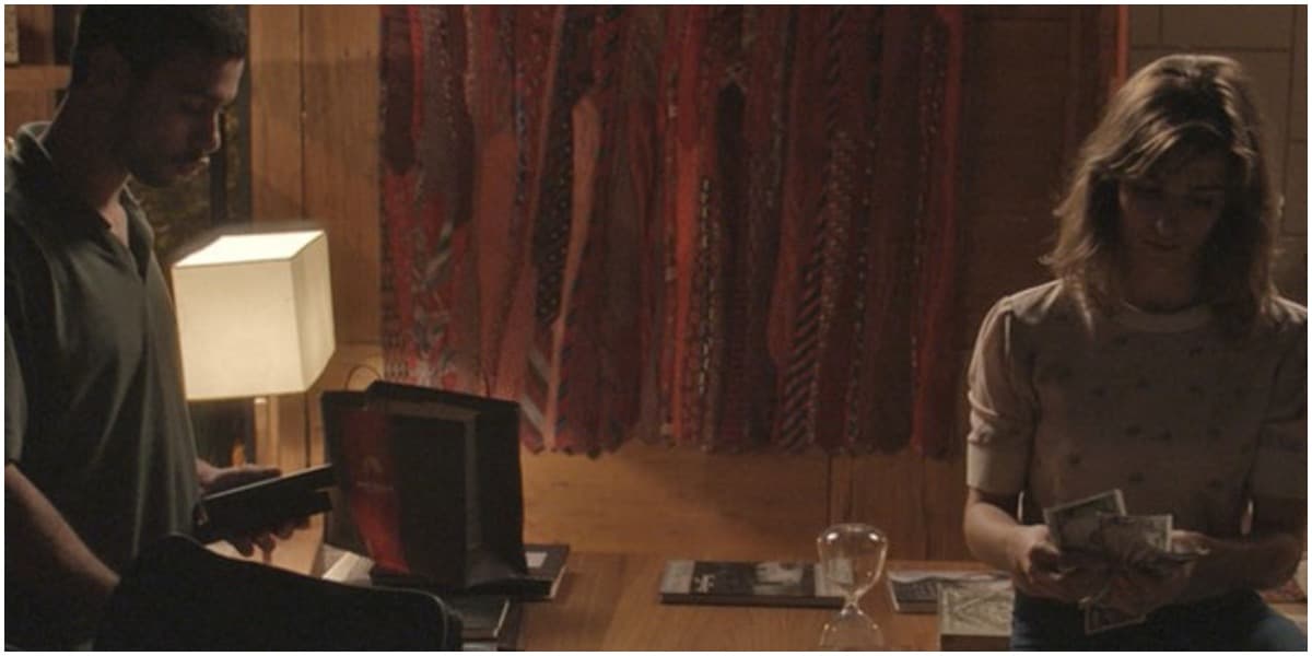 Sofia e Jacaré em cena da novela Totalmente Demais - Foto: Reprodução Sofia e Jacaré em cena da novela Totalmente Demais - Foto: Reprodução