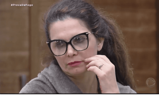 Luiza Ambiel é famosa como ex-assistente de palco do falecido apresentador Gugu Liberato (Foto: Reprodução/ Record TV) A Fazenda Luiza Ambiel é famosa como ex-assistente de palco do falecido apresentador Gugu Liberato (Foto: Reprodução/ Record TV) A Fazenda