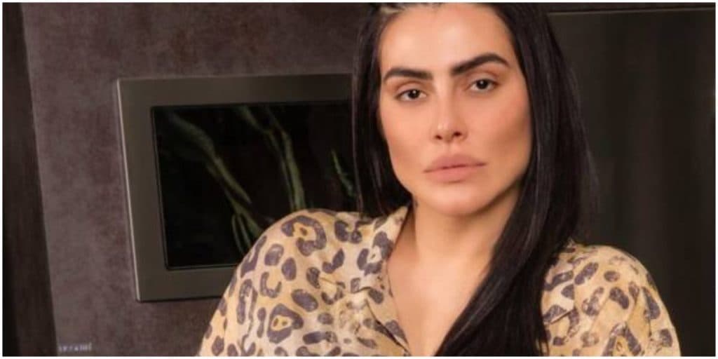 Vaza áudio de Cleo esculachando homem após ser magoada e atriz surta mandando ele sumir: "Você é do mal"