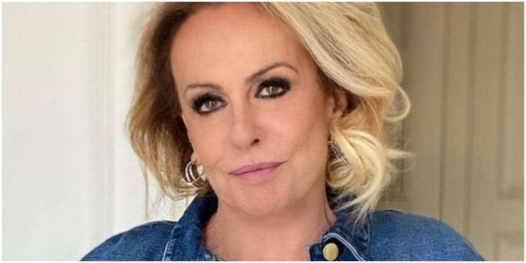 Ana Maria Braga se rende ao vício aos 71 anos, confessa situação publicamente e deixa público perplexo: "Não sabia''